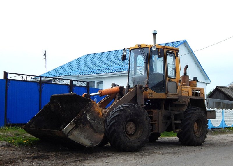 Фронтальный погрузчик Амкодор 332с4