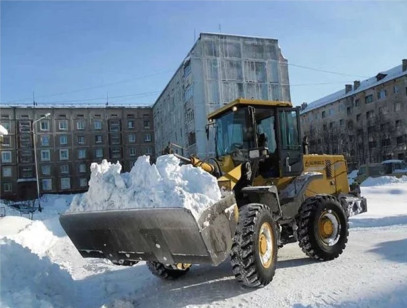 Фронтальный погрузчик XCMG уборка снега