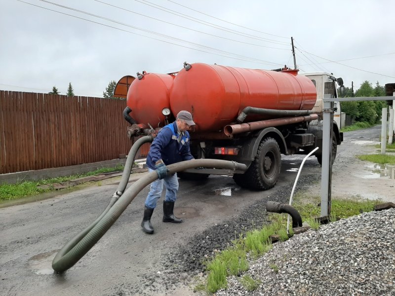 ЗИЛ 5301 ассенизатор