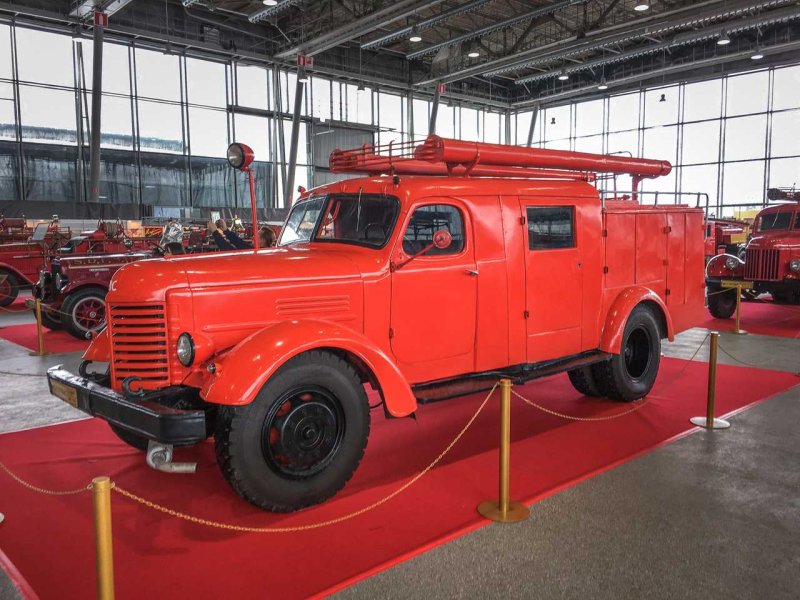Пожарная автоцистерна ПМЗ-9м