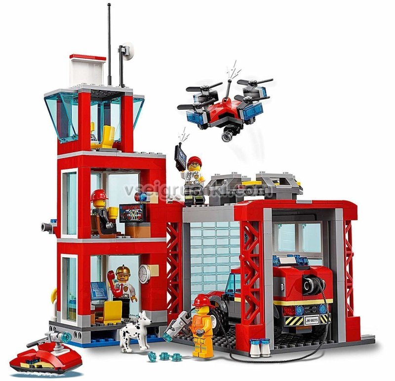 LEGO City Fire пожарное депо 60215