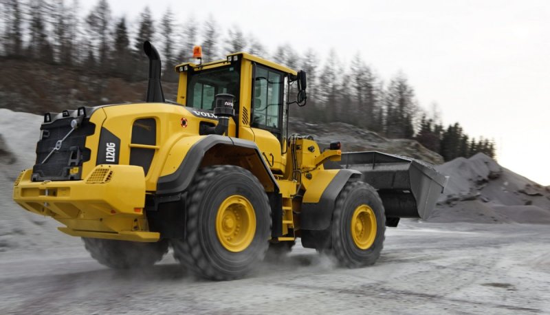 PNG Volvo l-120