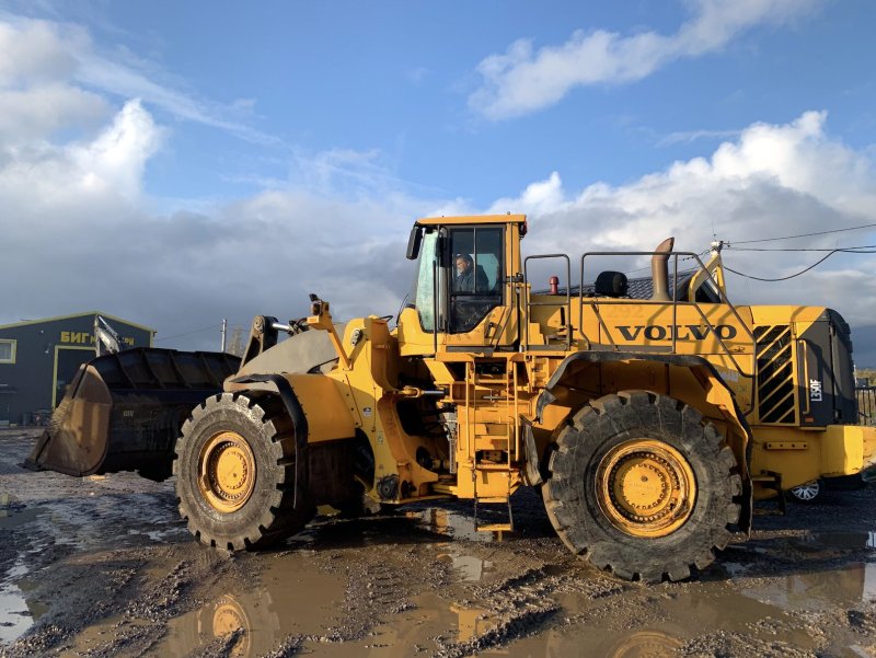 Фронтальный погрузчик Volvo l350f