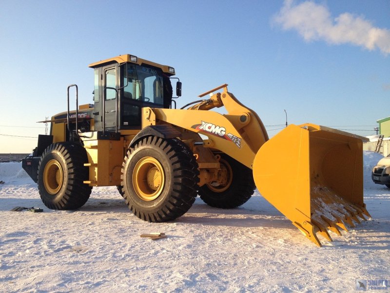 Погрузчик XCMG lw500fn