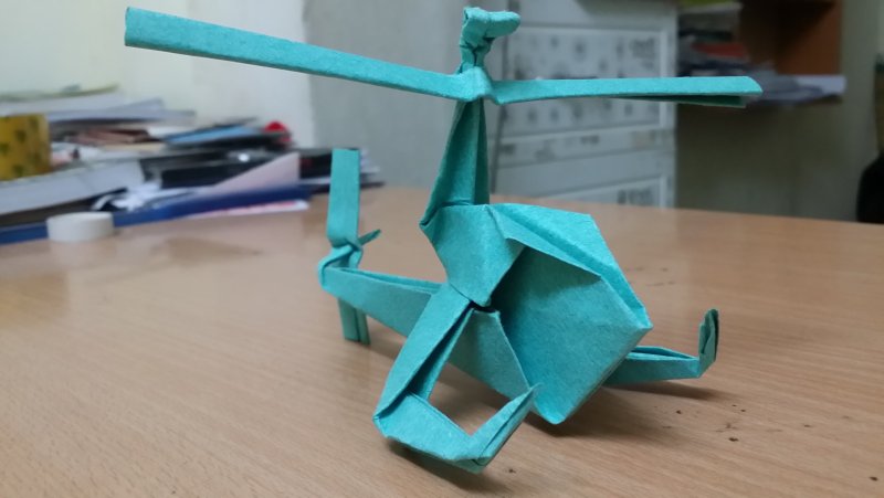 Вертолет из бумаги
