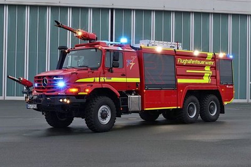 Пожарная автоцистерна Розенбауэр Mercedes