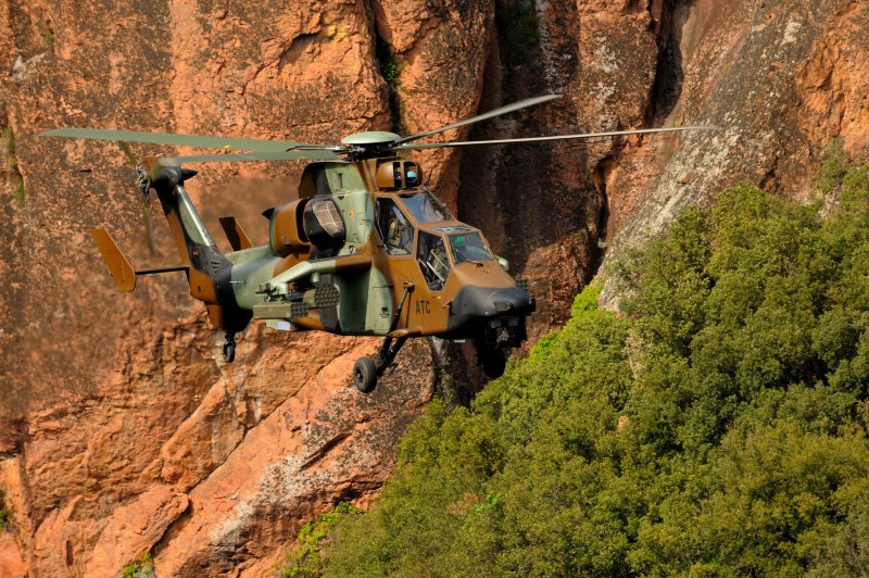 EC 665 Tiger вертолет