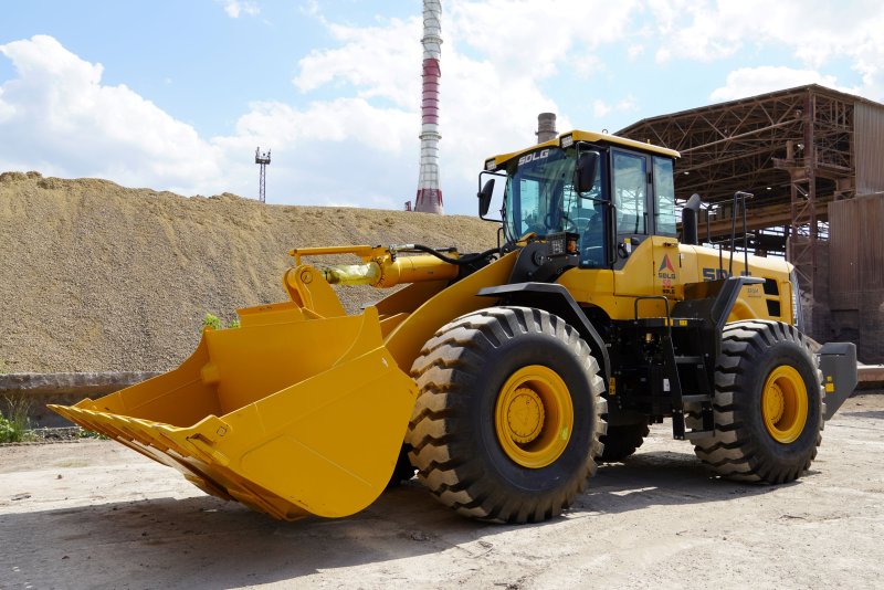 Фронтальный погрузчик SDLG l968f