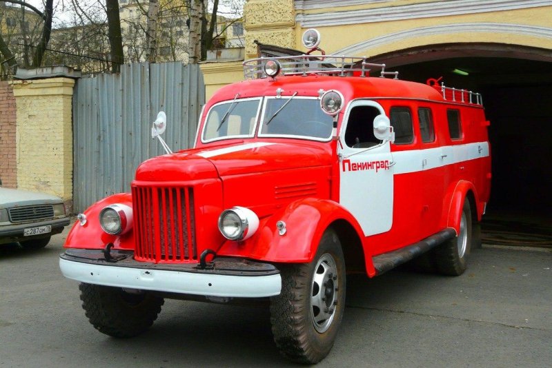 Старинные пожарные машины
