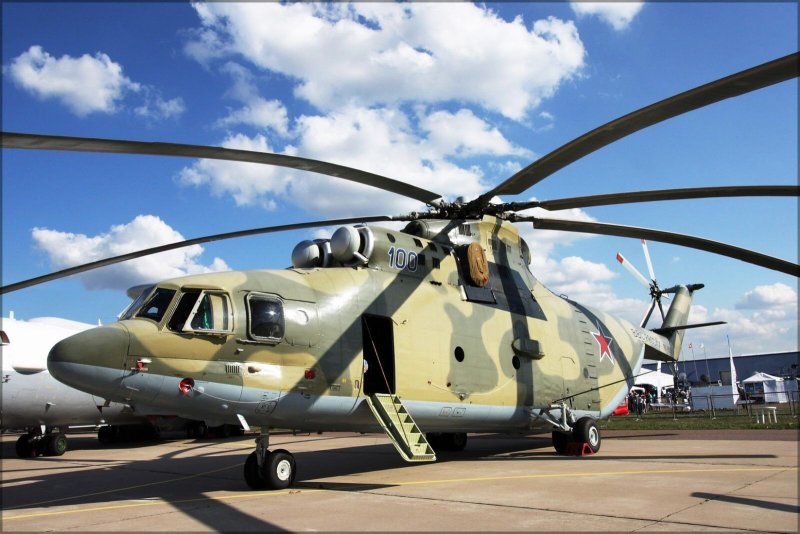 Ми-26 военно-транспортный вертолёт