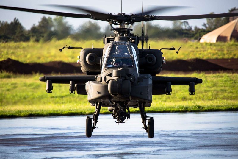 Вертолёт Ah-64a Apache