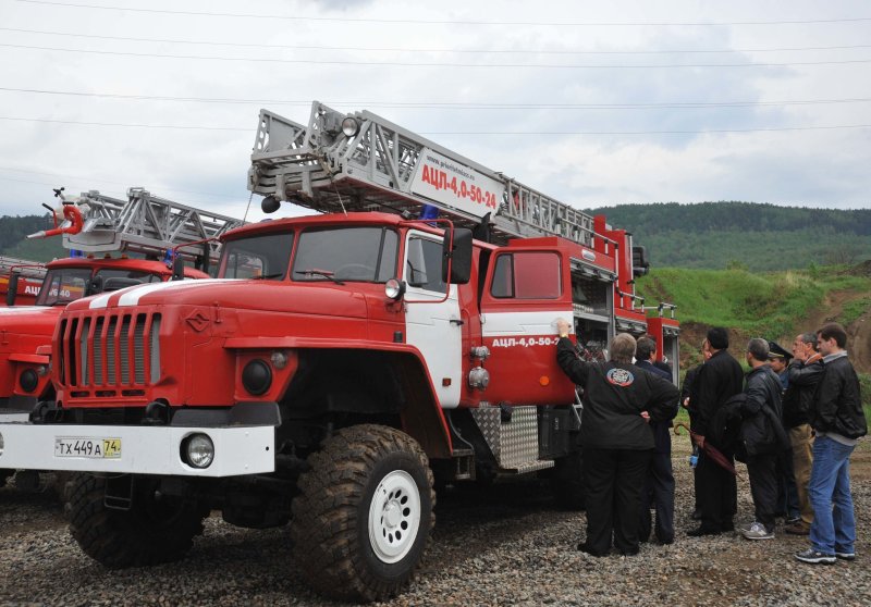 Урал пожарный автомобиль