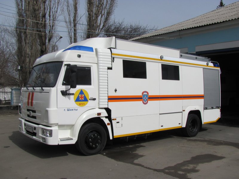 Пожарно-спасательный автомобиль - медицинский модуль на базе КАМАЗ 4308