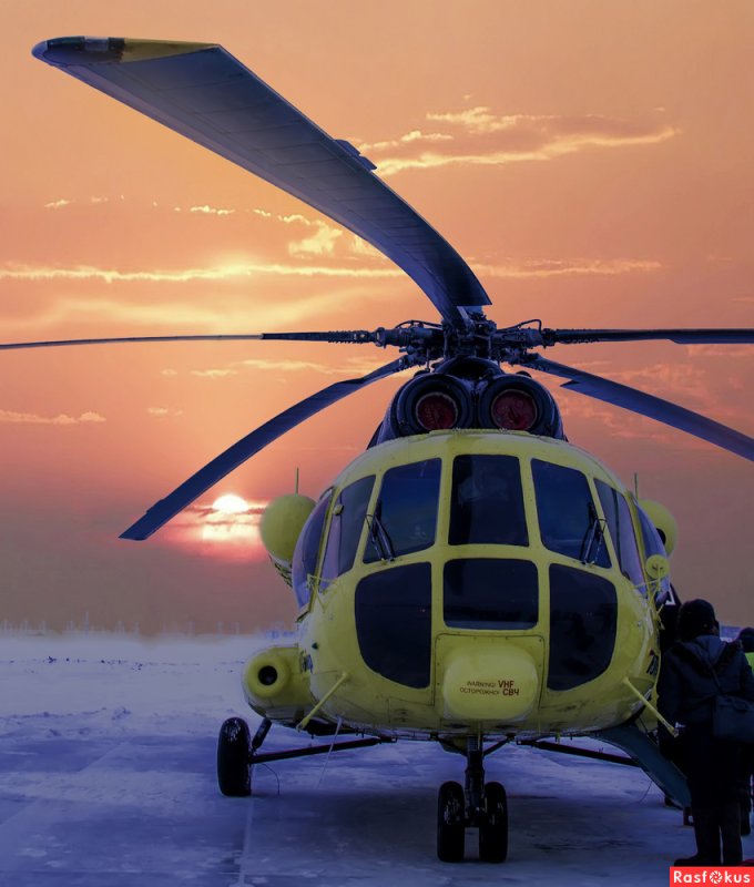 Ми-8 вертолёт