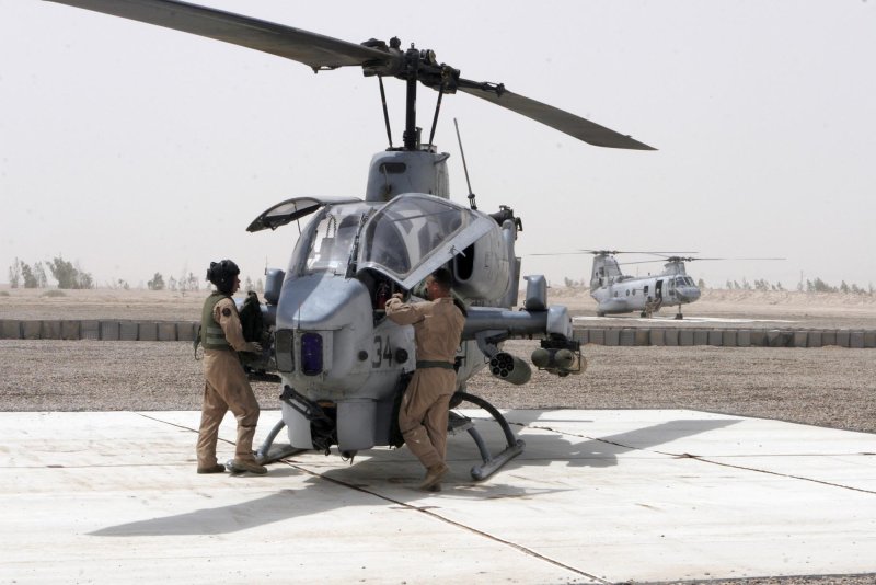 АН-1w супер Кобра
