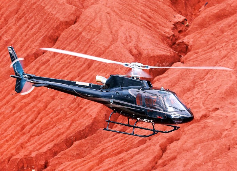 As350 b3e вертолет