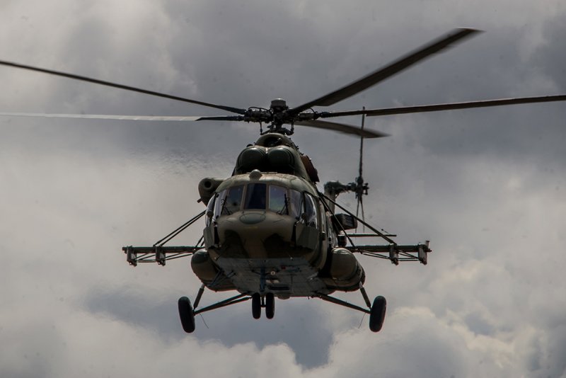 Ми-8 вертолёт