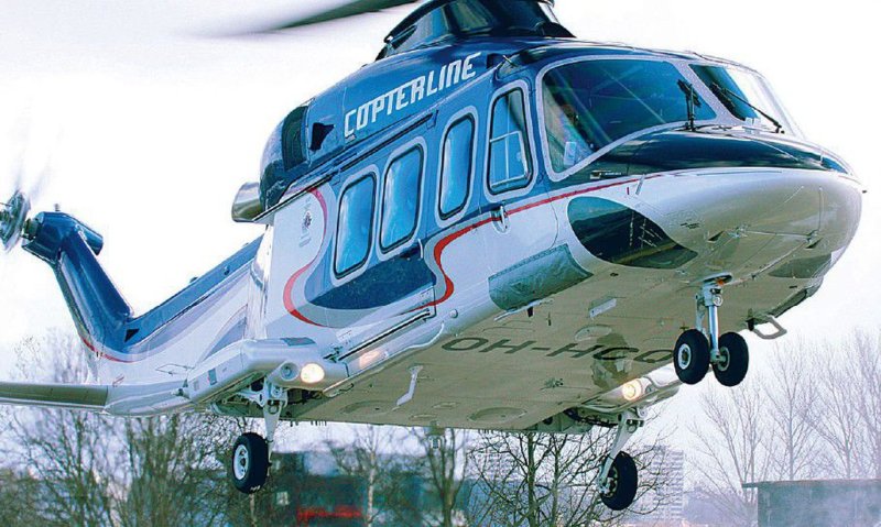 Пилот вертолета AW-139