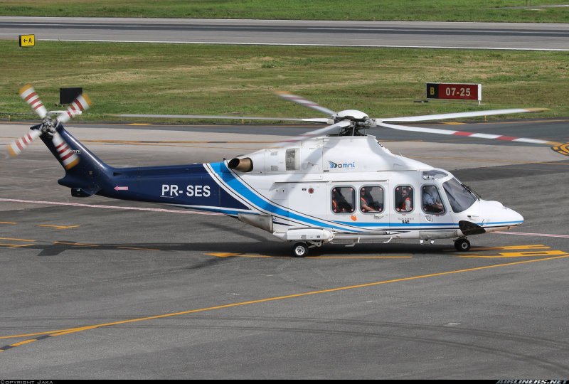 Вертолет AGUSTAWESTLAND aw139 VIP