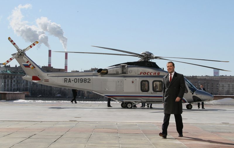 Ми-8 вертолет президента