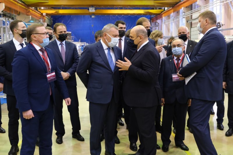 Посещение Мишустиным завода Аксион