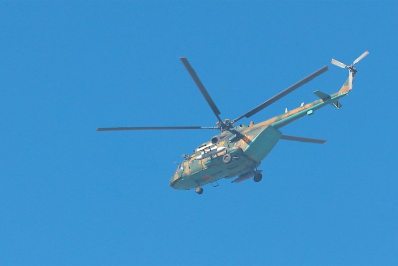 Военный вертолет