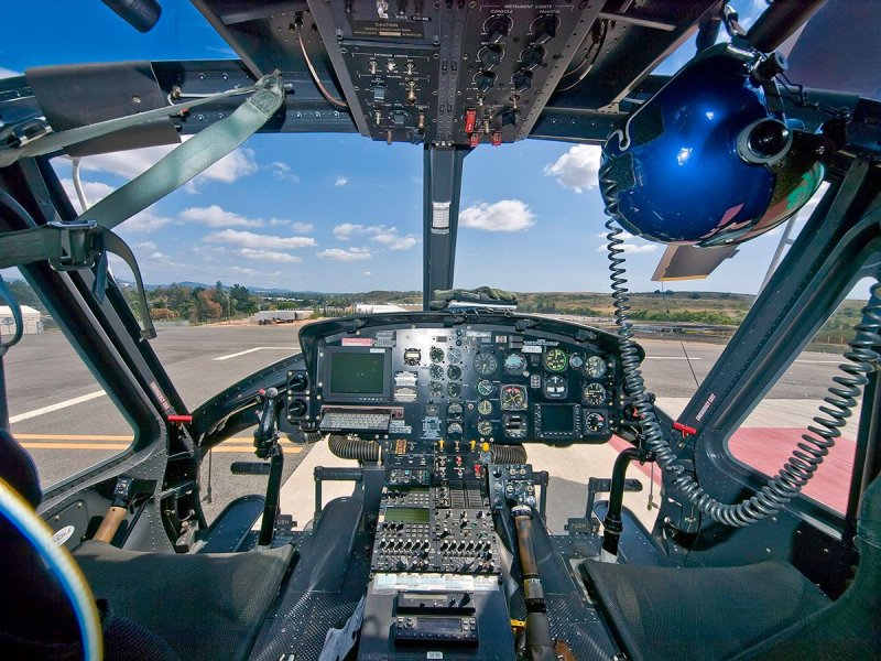 Вертолет MD 500 кабина