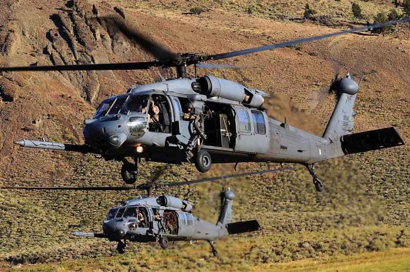 Uh-60 «Блэк Хок»(черный ястреб)