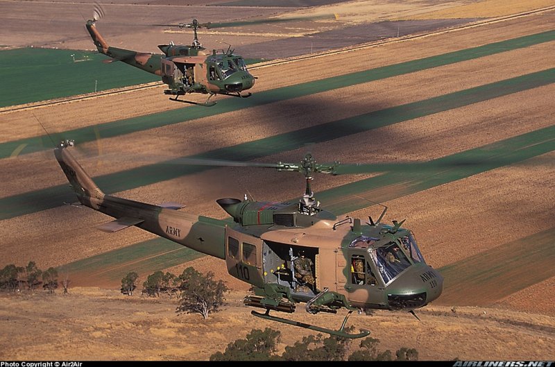 Bell uh-1 Iroquois Vietnam подбитый