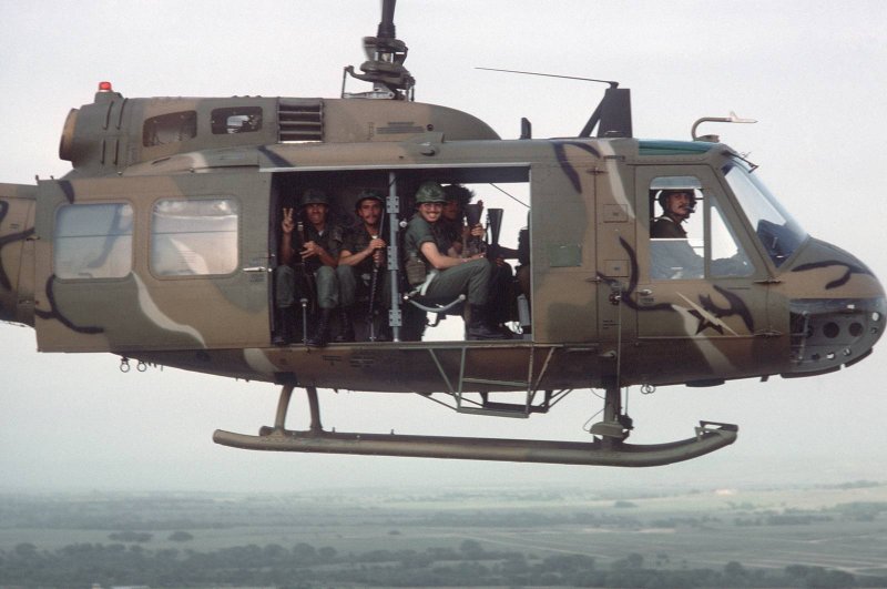 Bell uh-1 Iroquois Вьетнам