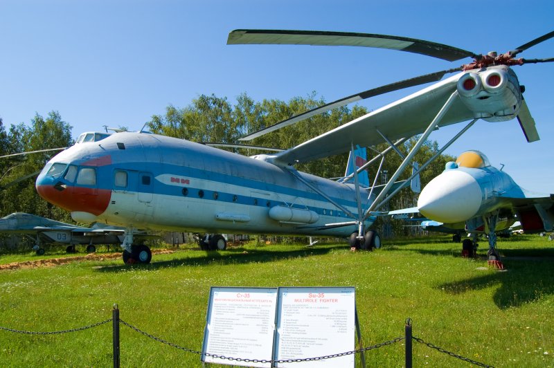 Ми-12 вертолёт