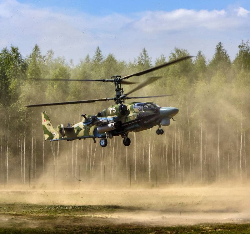 Вертолет ка-52 "Аллигатор"
