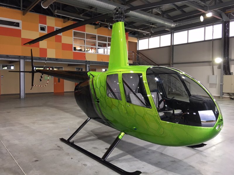 Robinson r44