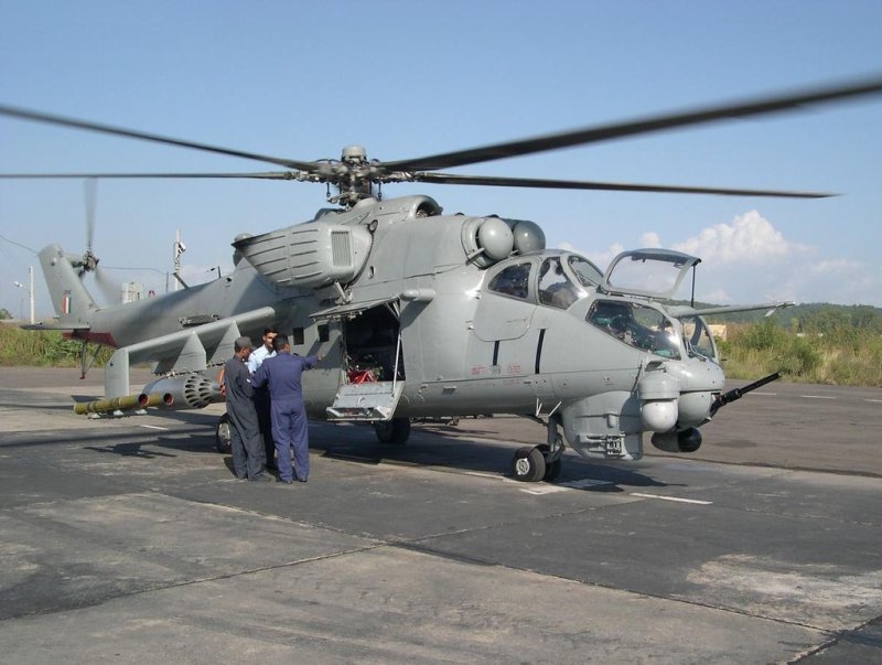 Ми-8 вертолёт ВВС Индии