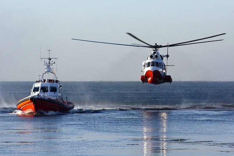 Вертолет ми-14 швартовка