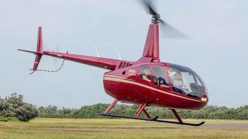 Вертолет Robinson r66