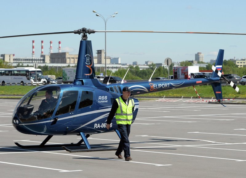 Вертолет Robinson r66