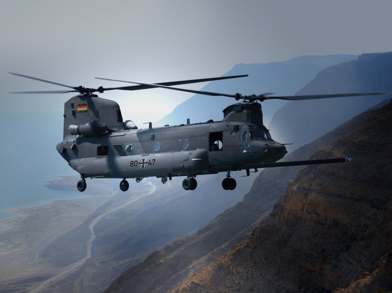 Boeing Ch-47 Chinook дозаправка
