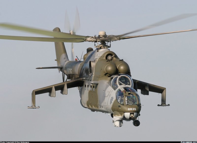 Ми-24 армейский ударный вертолёт
