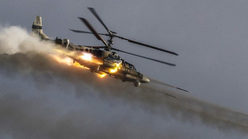 Вертолёт Аллигатор ка-52 стреляет