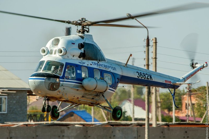 Модель вертолета ми-2