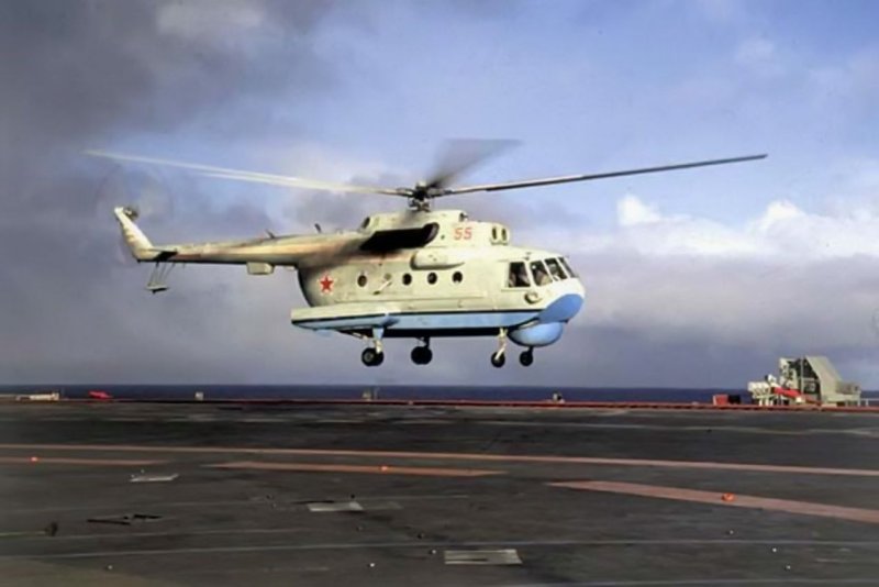 Противолодочный вертолет ми-14пл