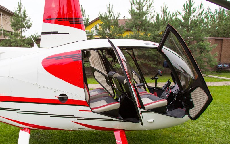 Вертолет Robinson r44