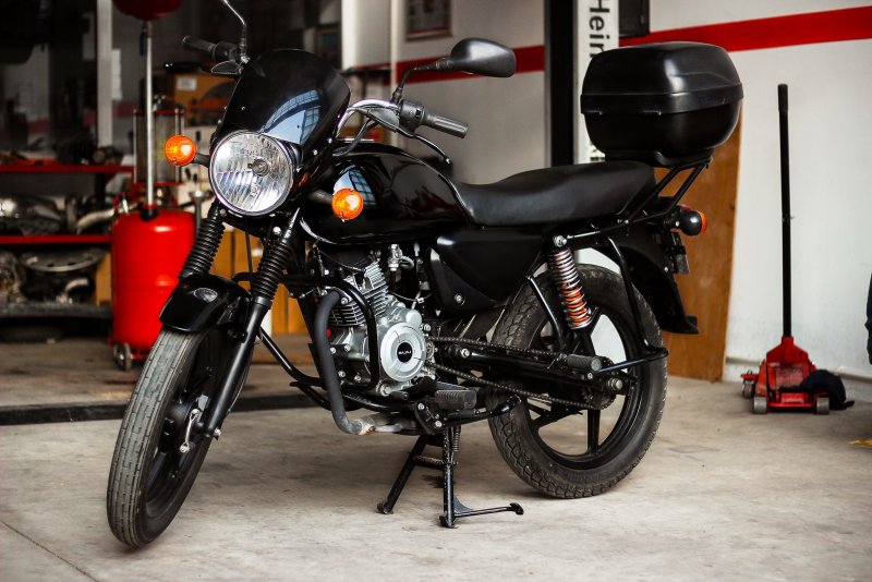 Bajaj Boxer 150x кастом