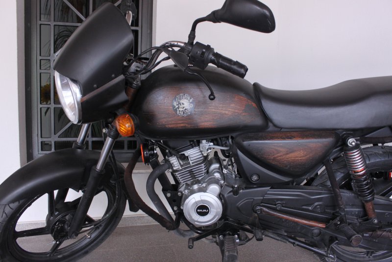 Bajaj Boxer Custom