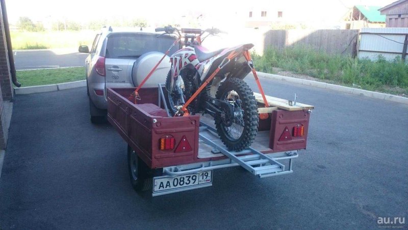 Прицеп под мотоцикл