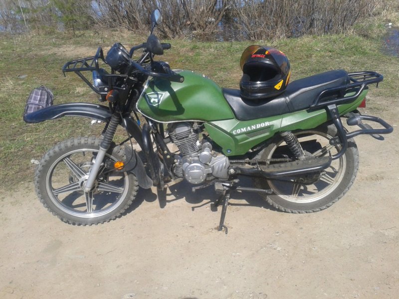 Мотоцикл 200 кубов Comandor 200