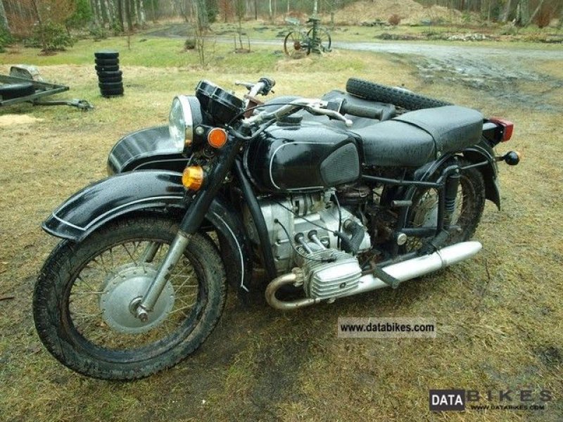 Мотоцикл Днепр МТ 12