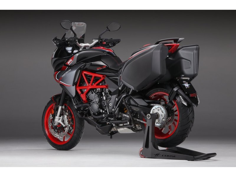 MV Agusta veloce 800