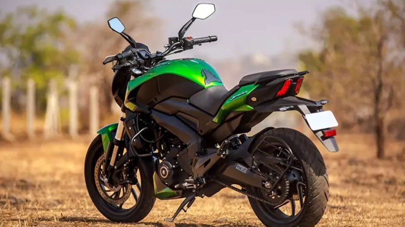 Мотоцикл Bajaj Dominar 400